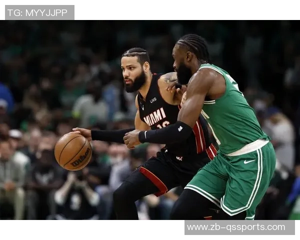 凯莱布乐福狂砍26分，引领球队逆转取胜的荣耀时刻