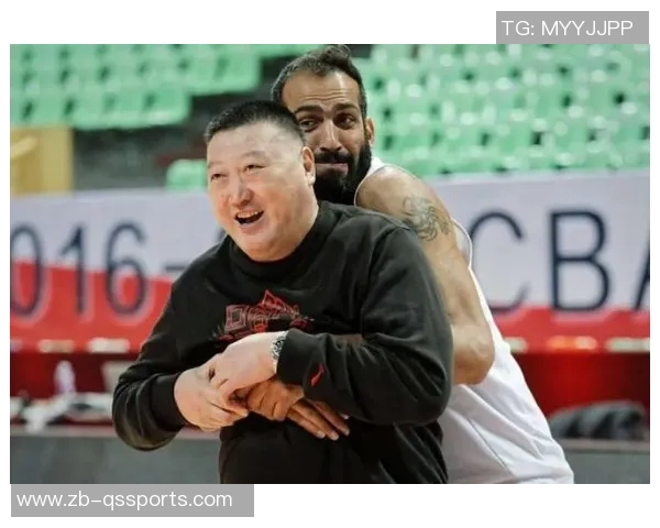 杨学增:广东队全面提升哈达迪因着凉状态受影响 杨学增:广东队全面提升哈达迪因着凉状态受影响