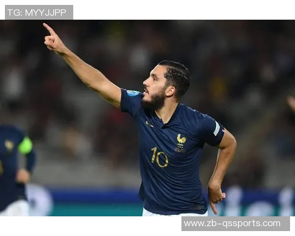 环足奖年度最佳新星候选:杜埃、若昂-内维斯、斯凯利在列 环足奖年度最佳新星候选:杜埃、若昂-内维斯、斯凯利在列